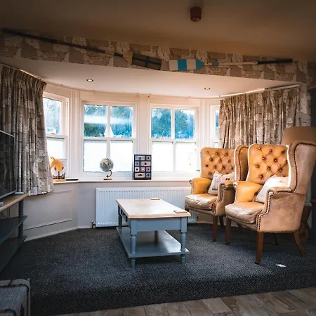 ザ リトル アット ホテル