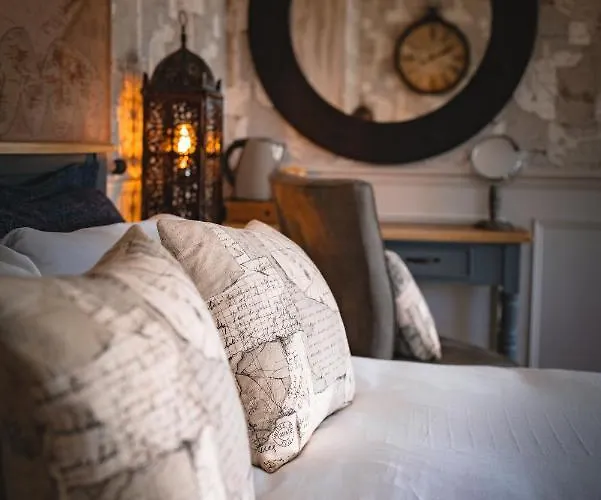 The Little At فندق